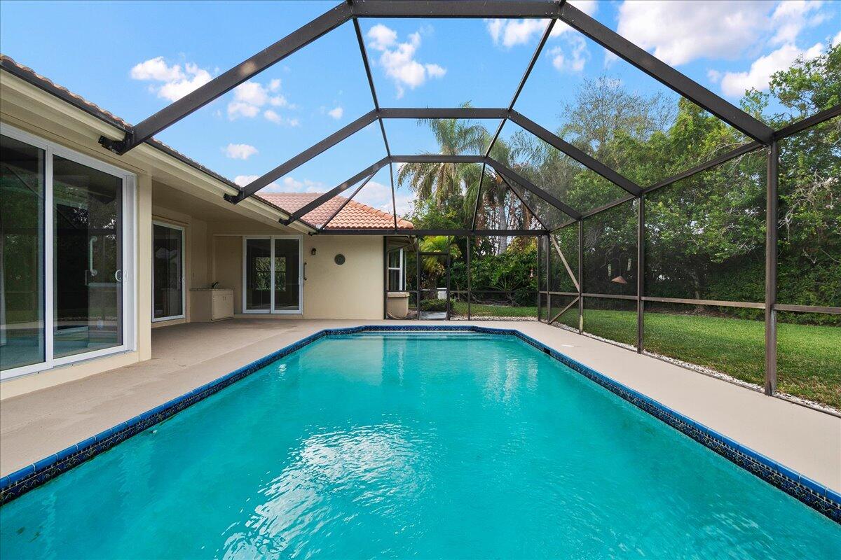 9953 SE Mahogany Way