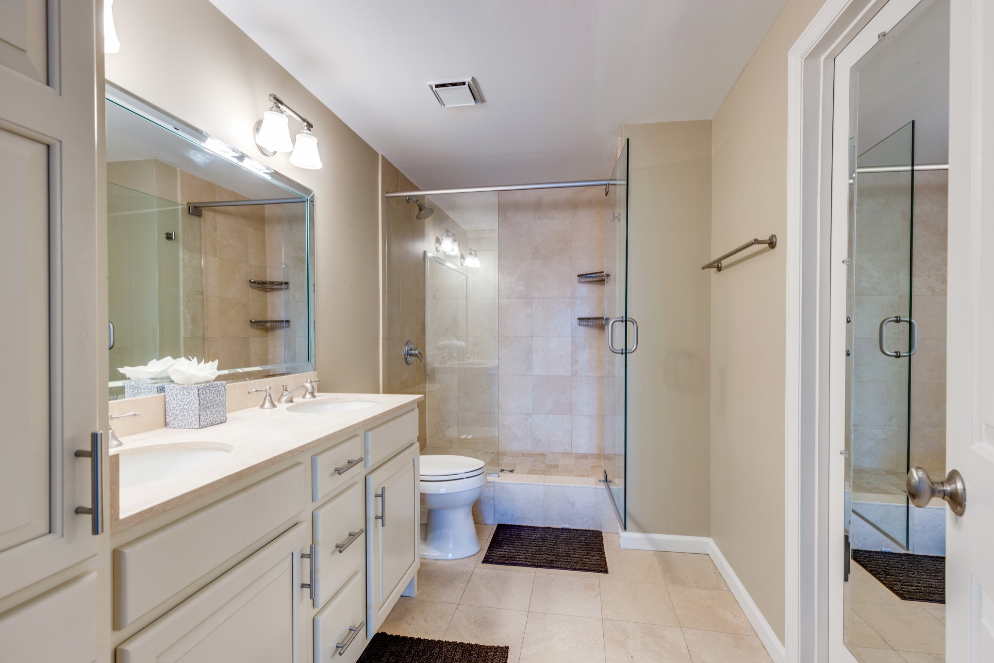 555 Church St Unit: 2304