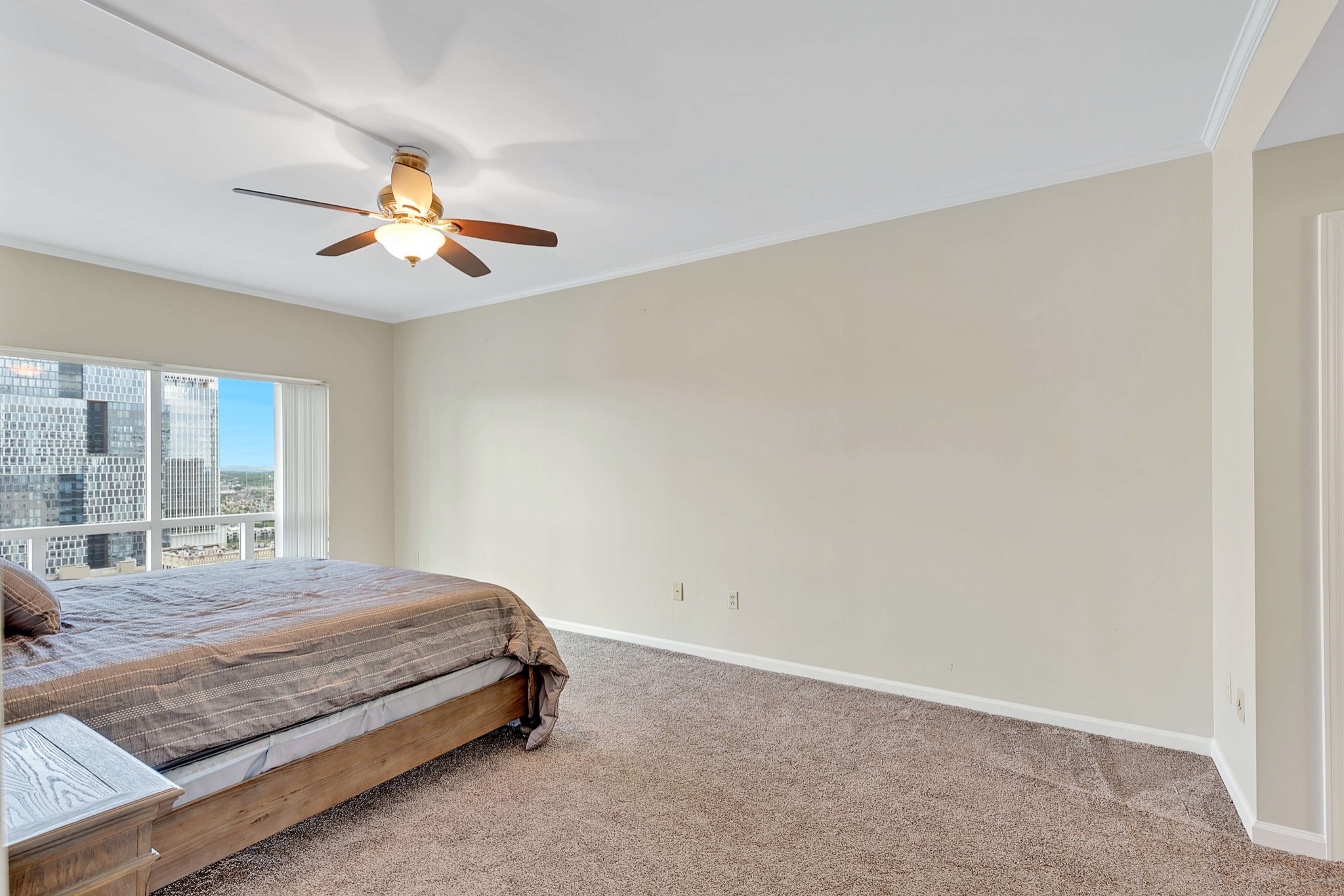 555 Church St Unit: 2304