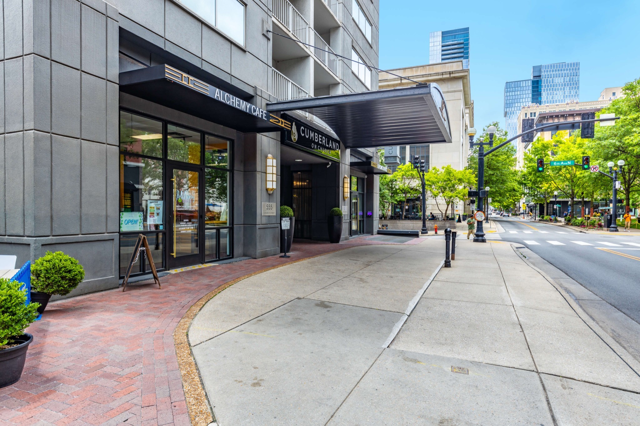 555 Church St Unit: 2304