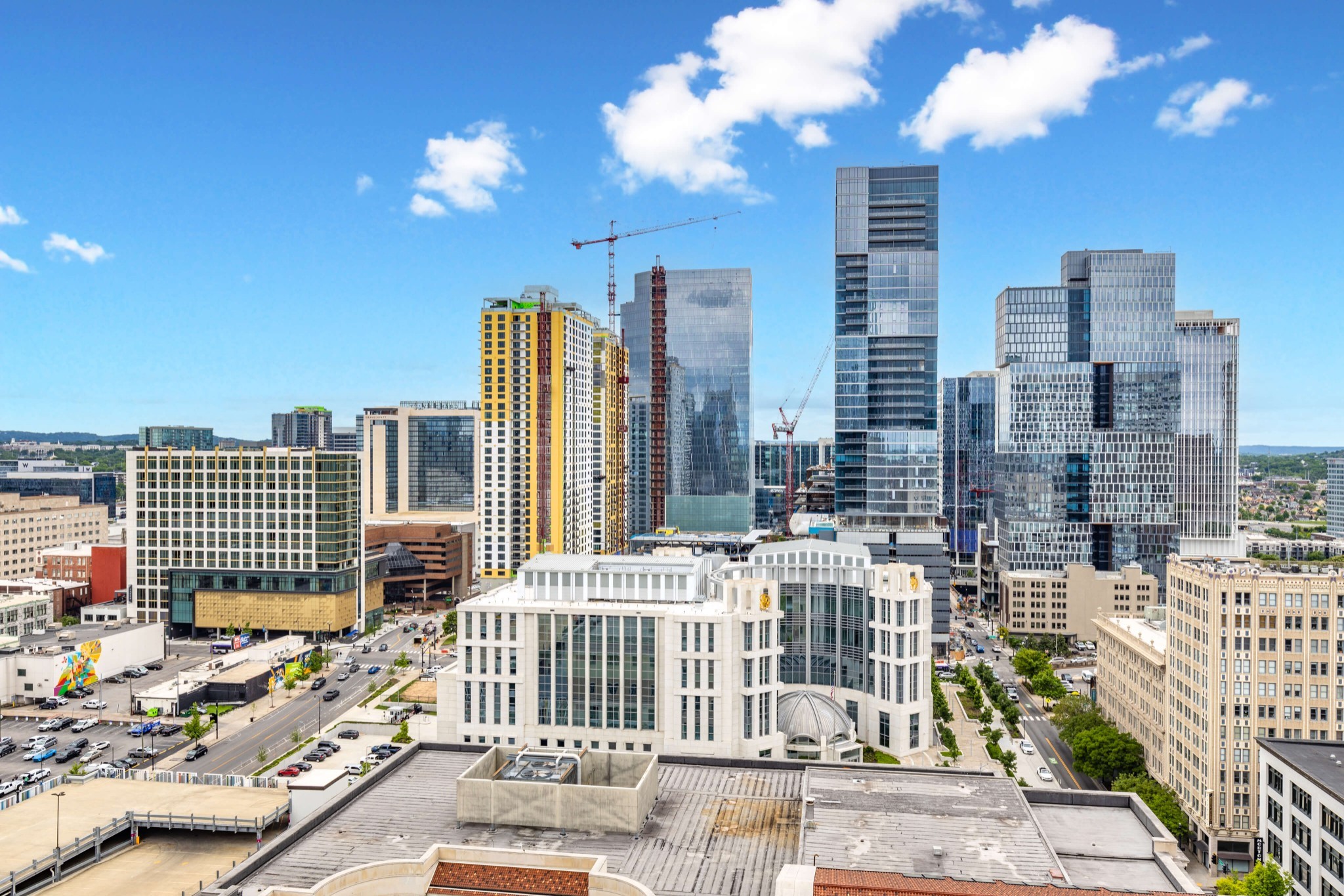 555 Church St Unit: 2304