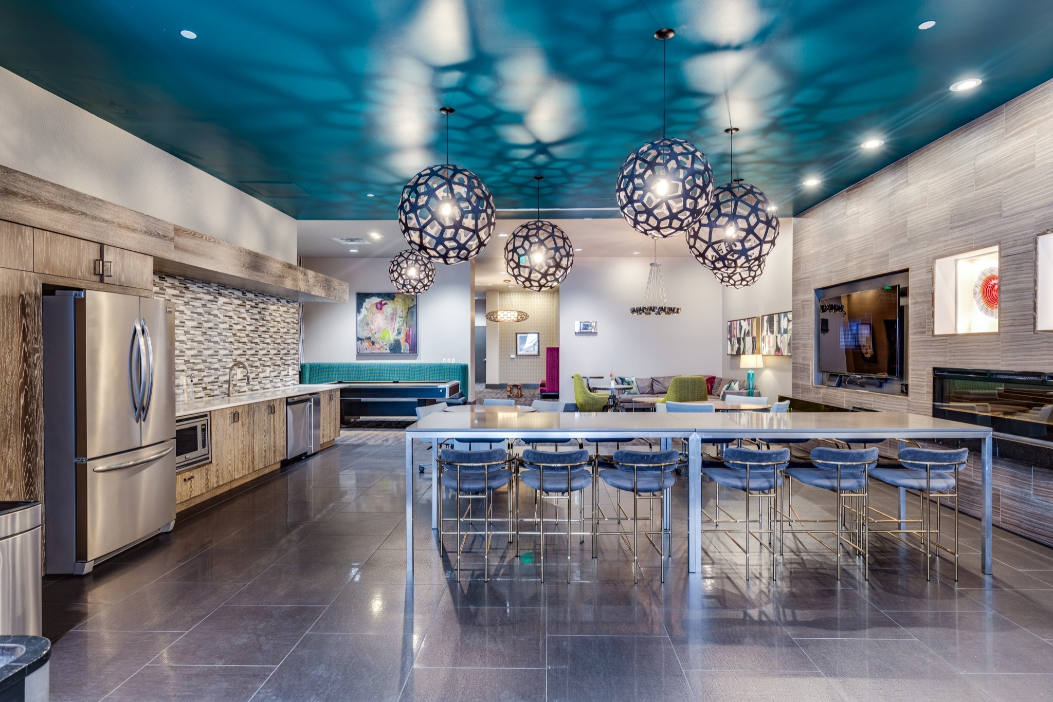 555 Church St Unit: 2304