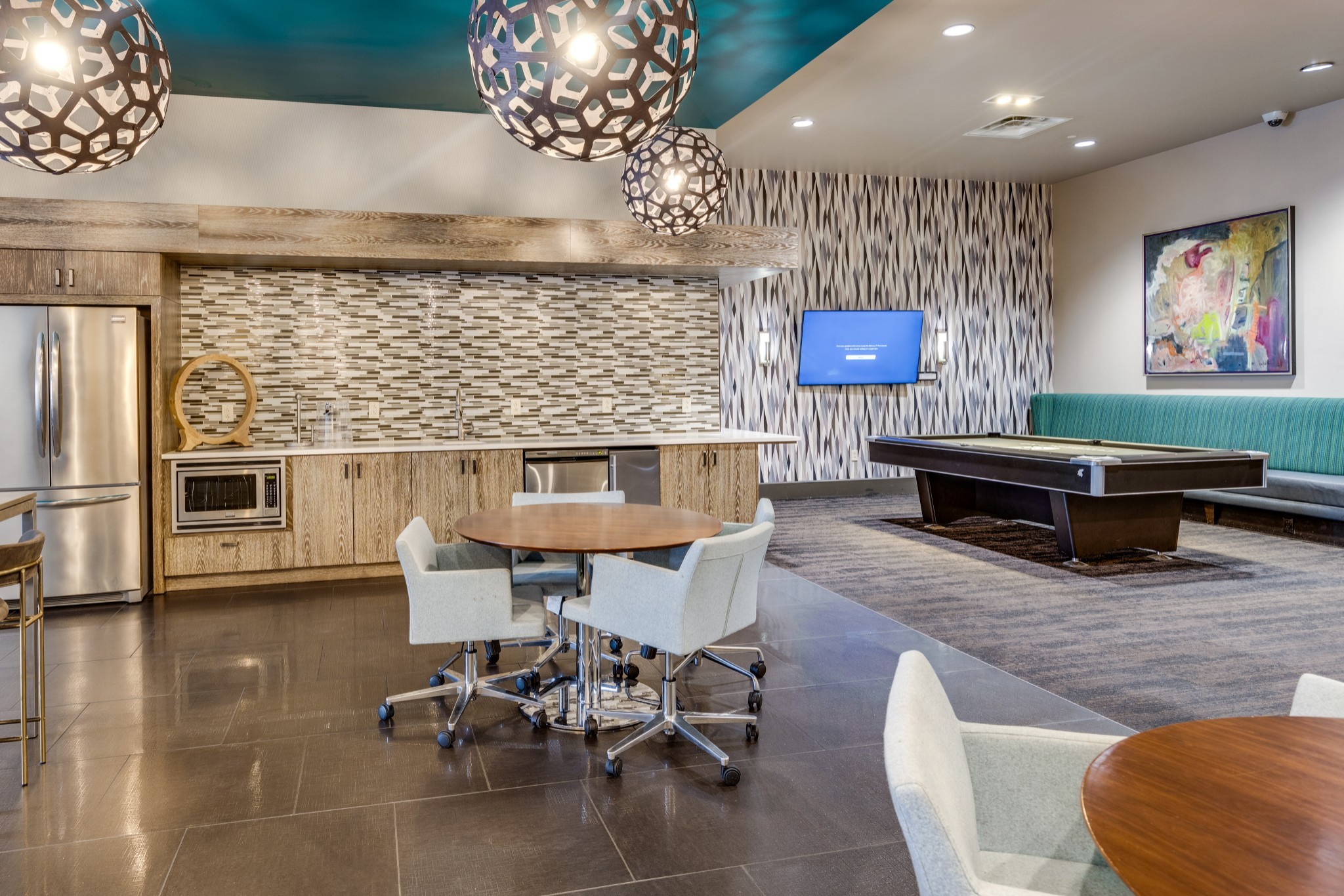 555 Church St Unit: 2304