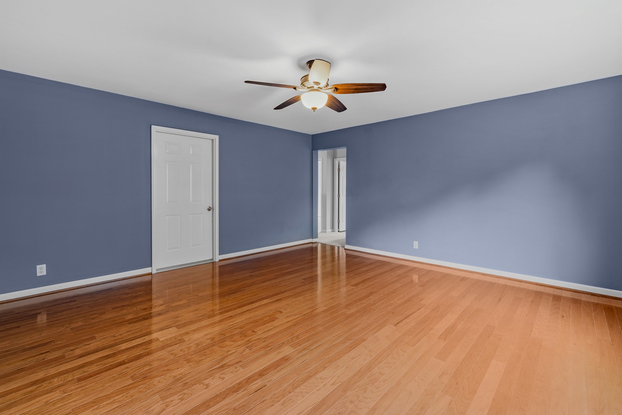 809 Barrington Place Dr