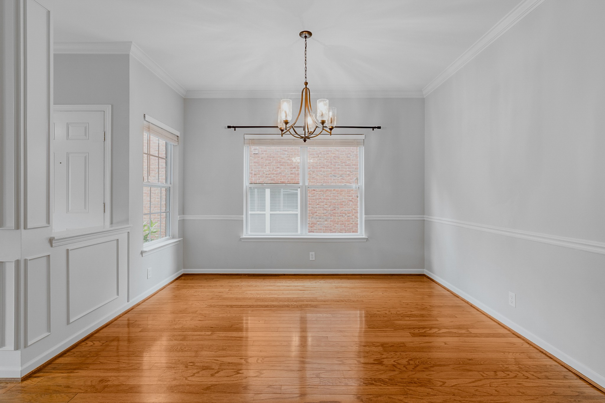 809 Barrington Place Dr