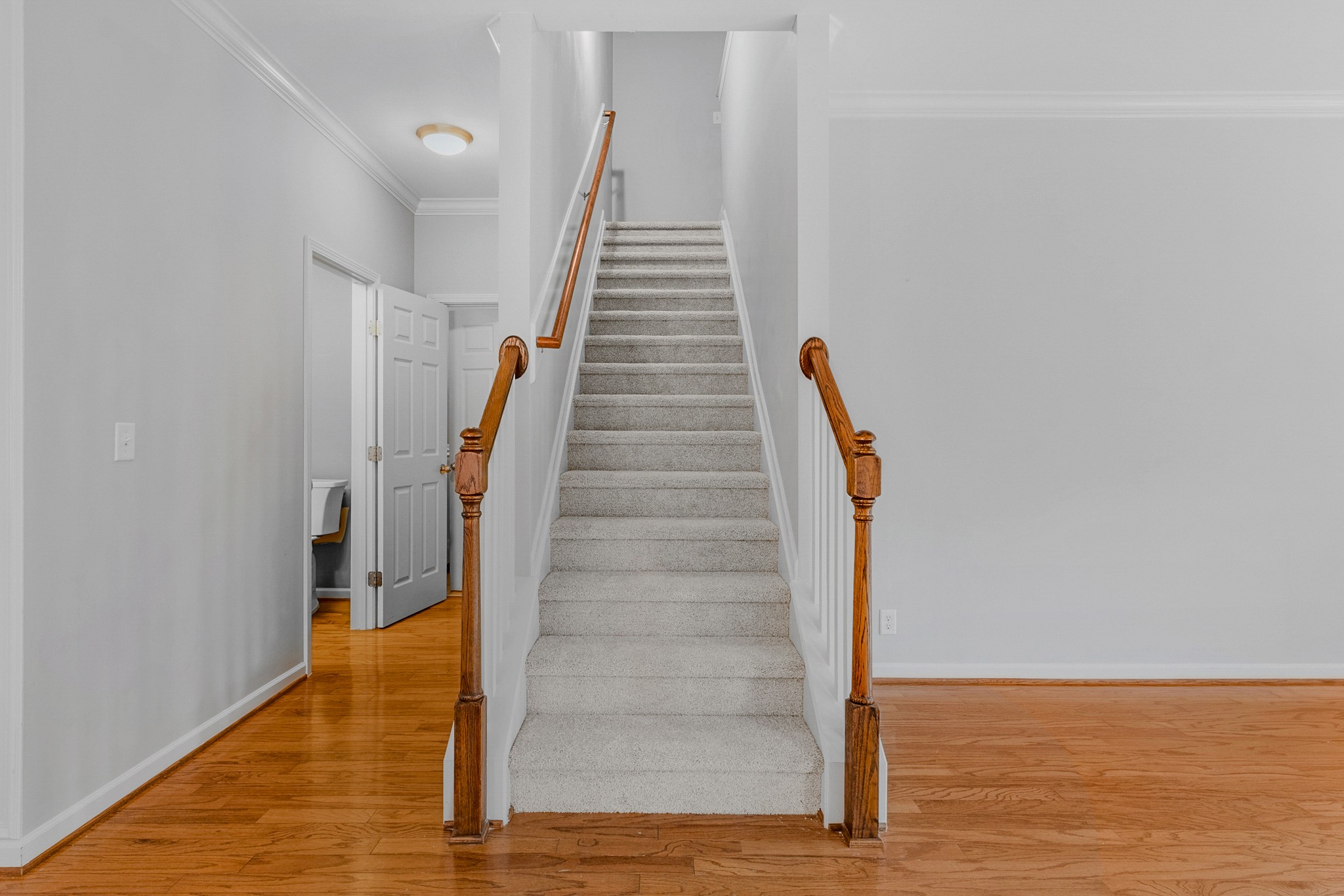 809 Barrington Place Dr