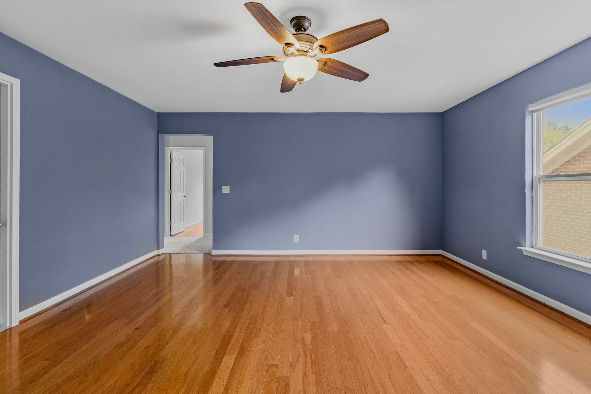 809 Barrington Place Dr