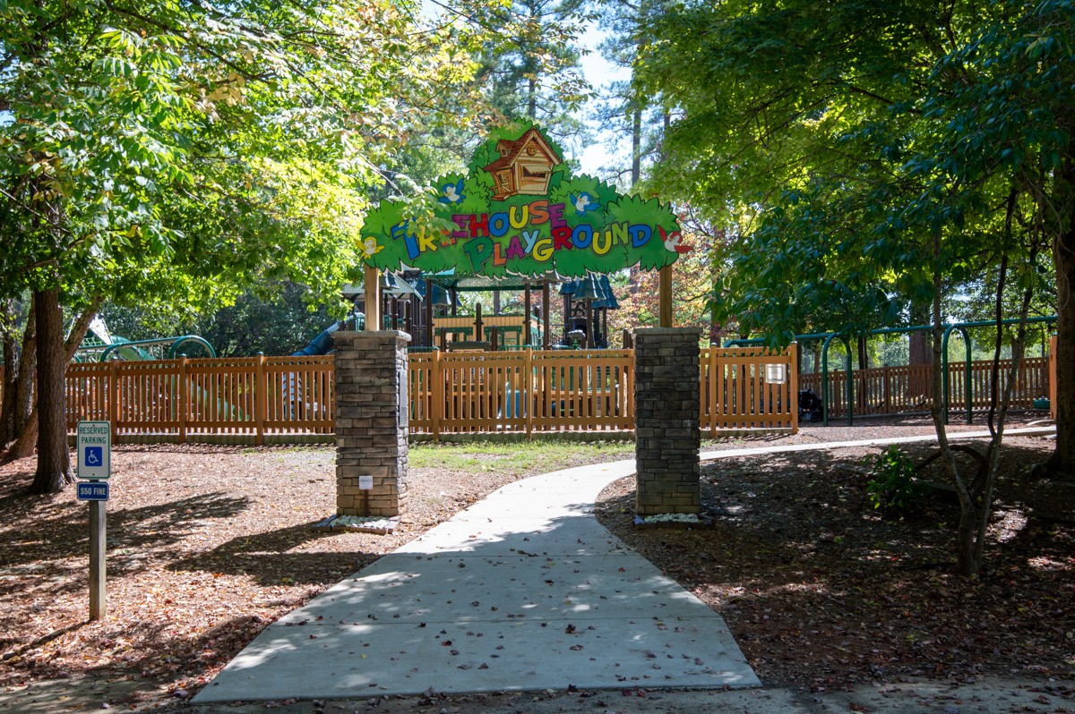 7408 Meadowwood Way