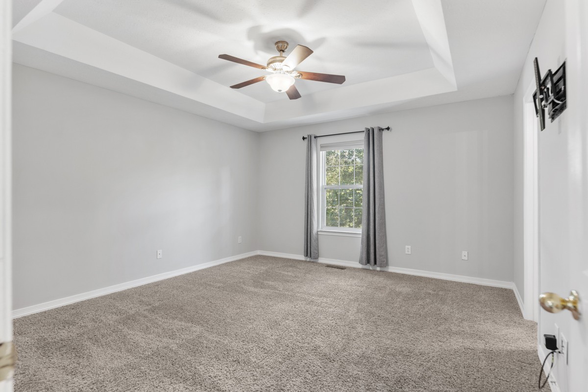 7408 Meadowwood Way