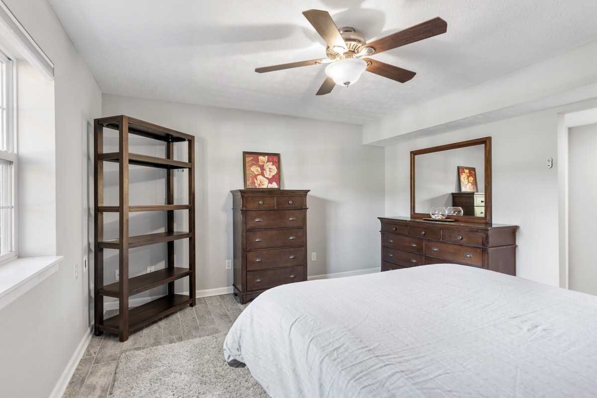 7408 Meadowwood Way