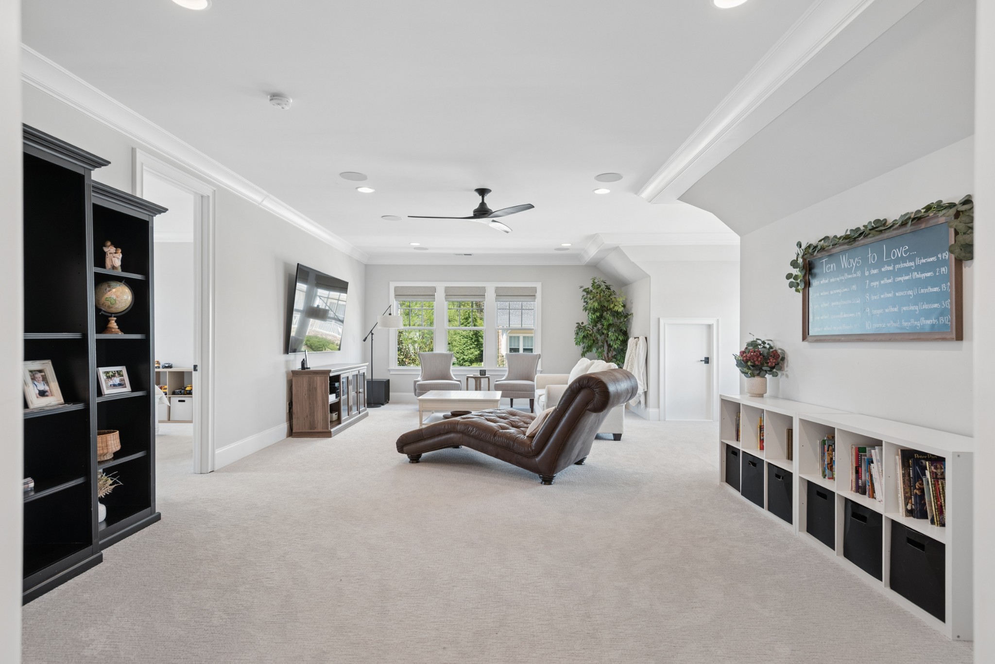 8776 Belladonna Dr