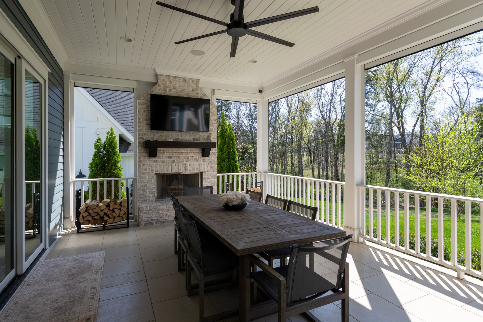8776 Belladonna Dr