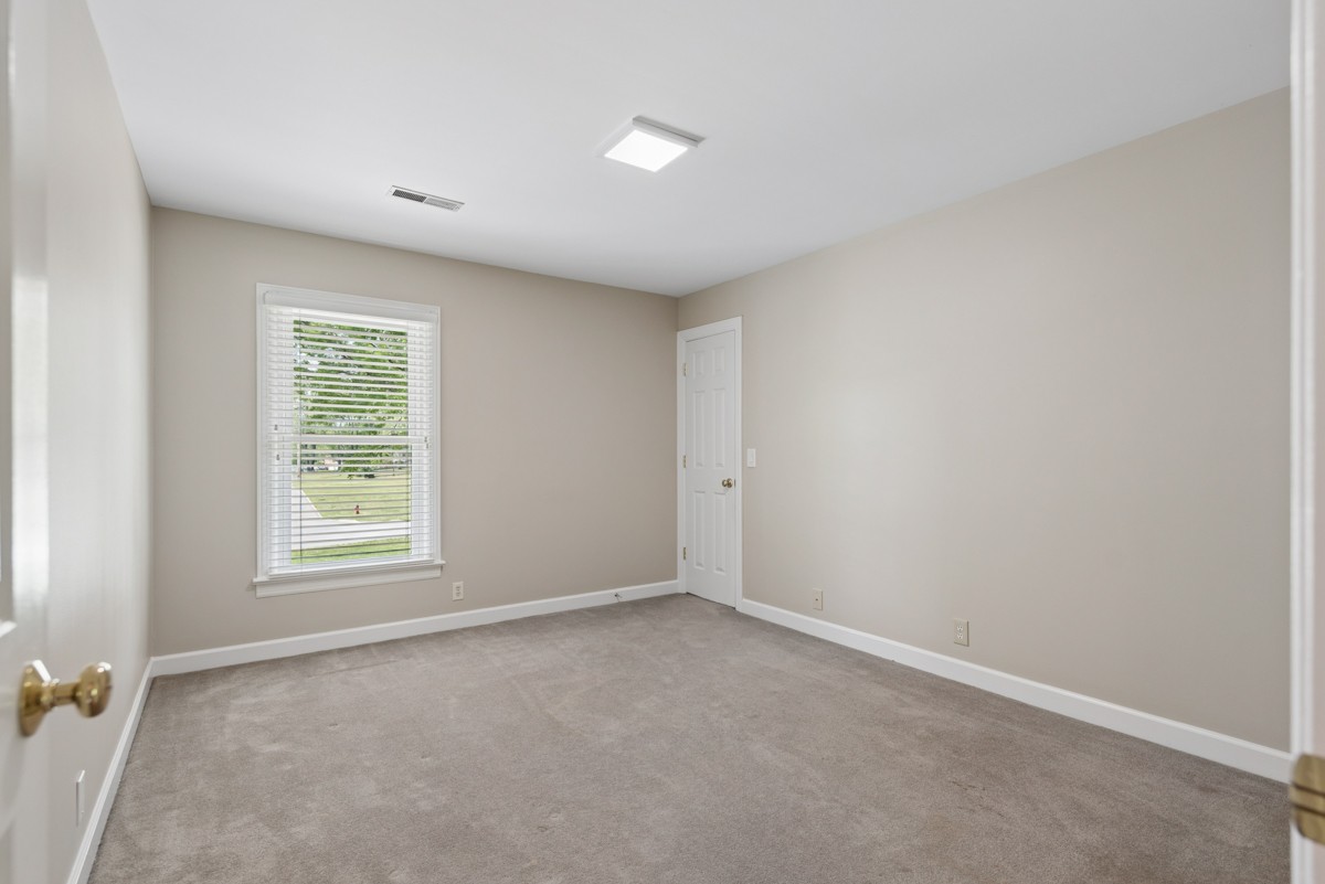 1612 Knox Dr