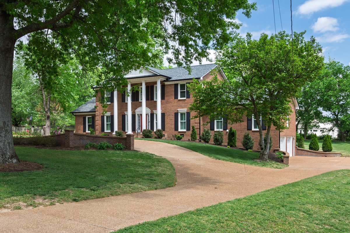 1612 Knox Dr