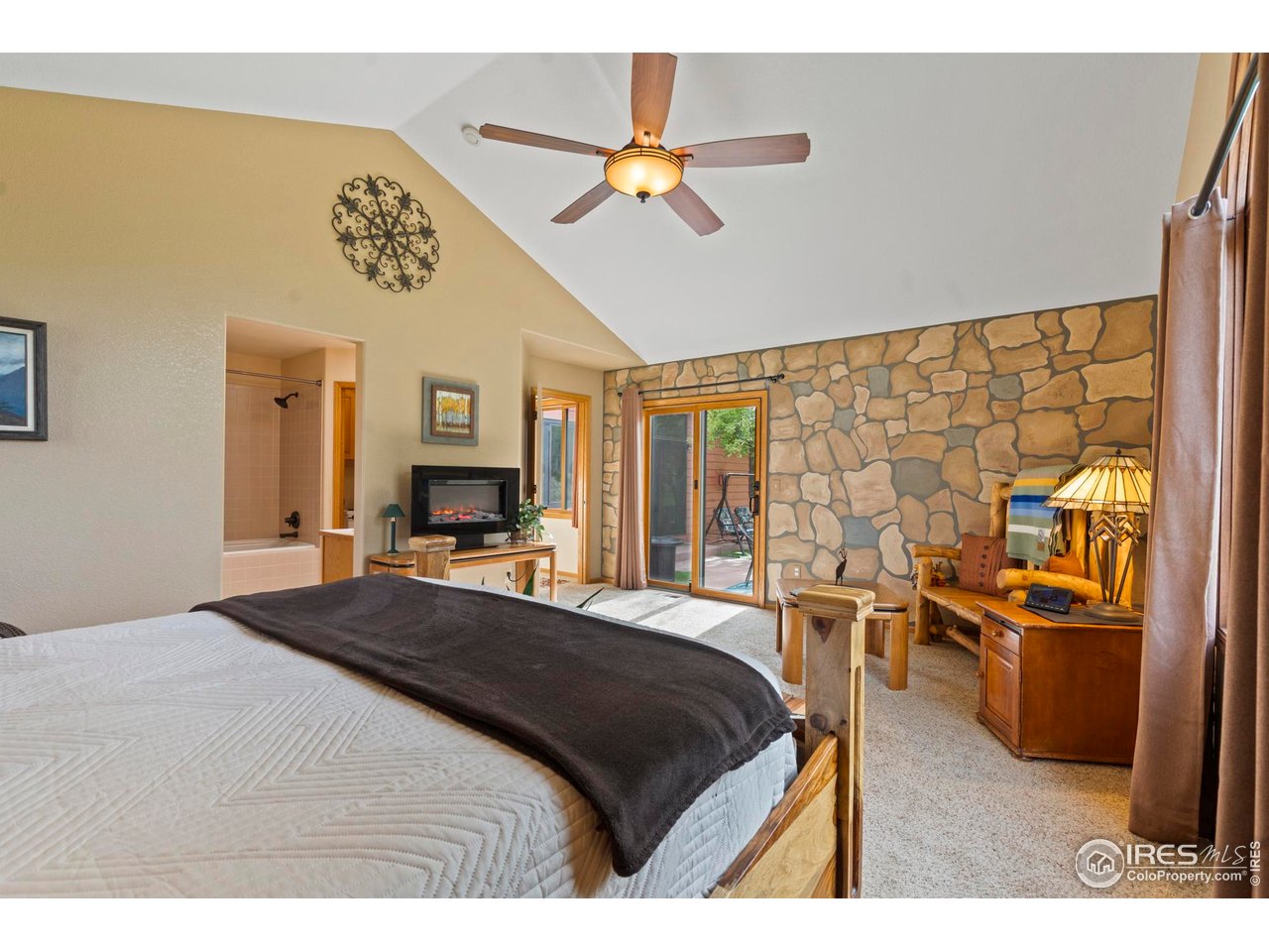 6319 Sedona Hills Dr