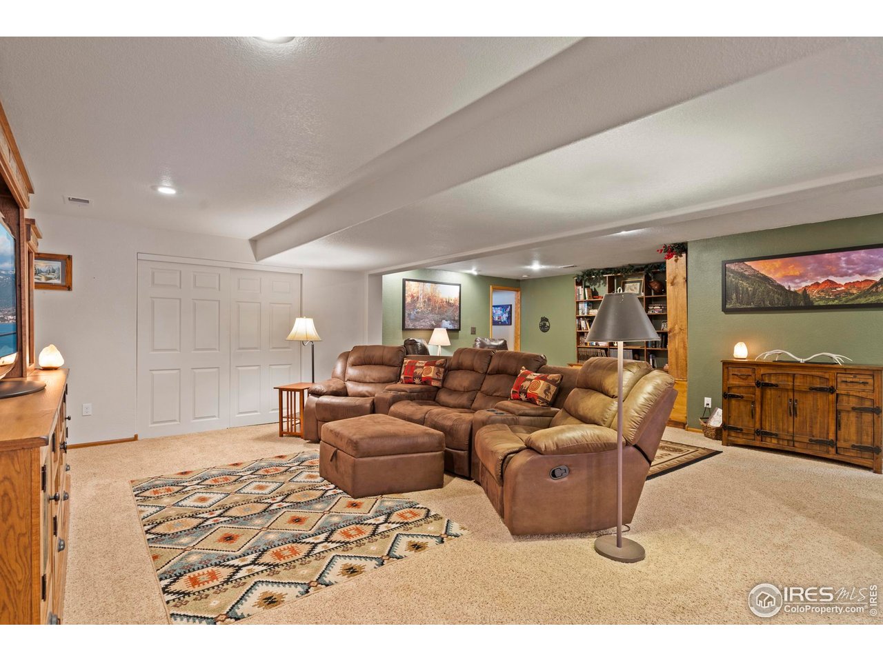 6319 Sedona Hills Dr