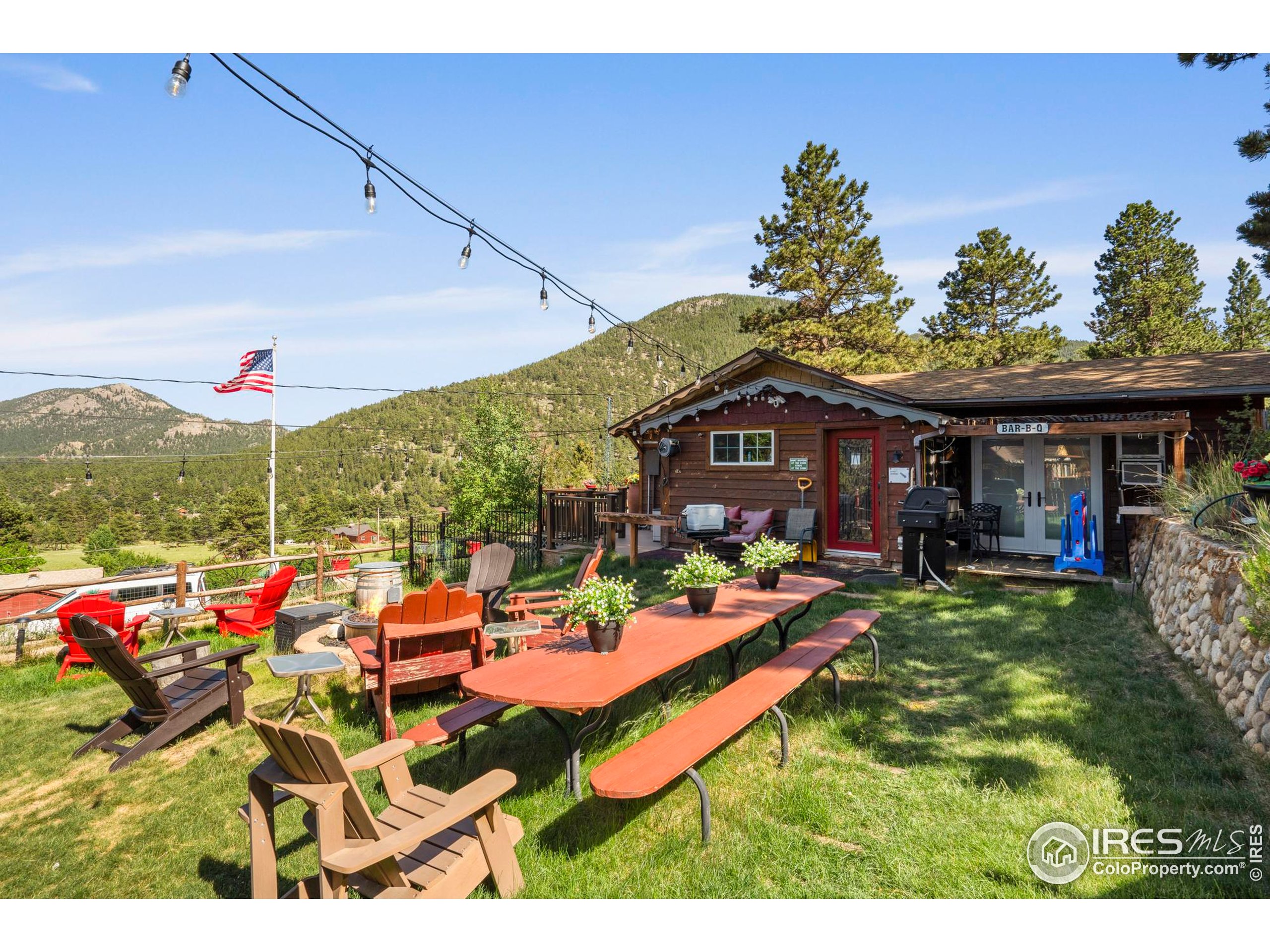 2238 Eagle Cliff Rd