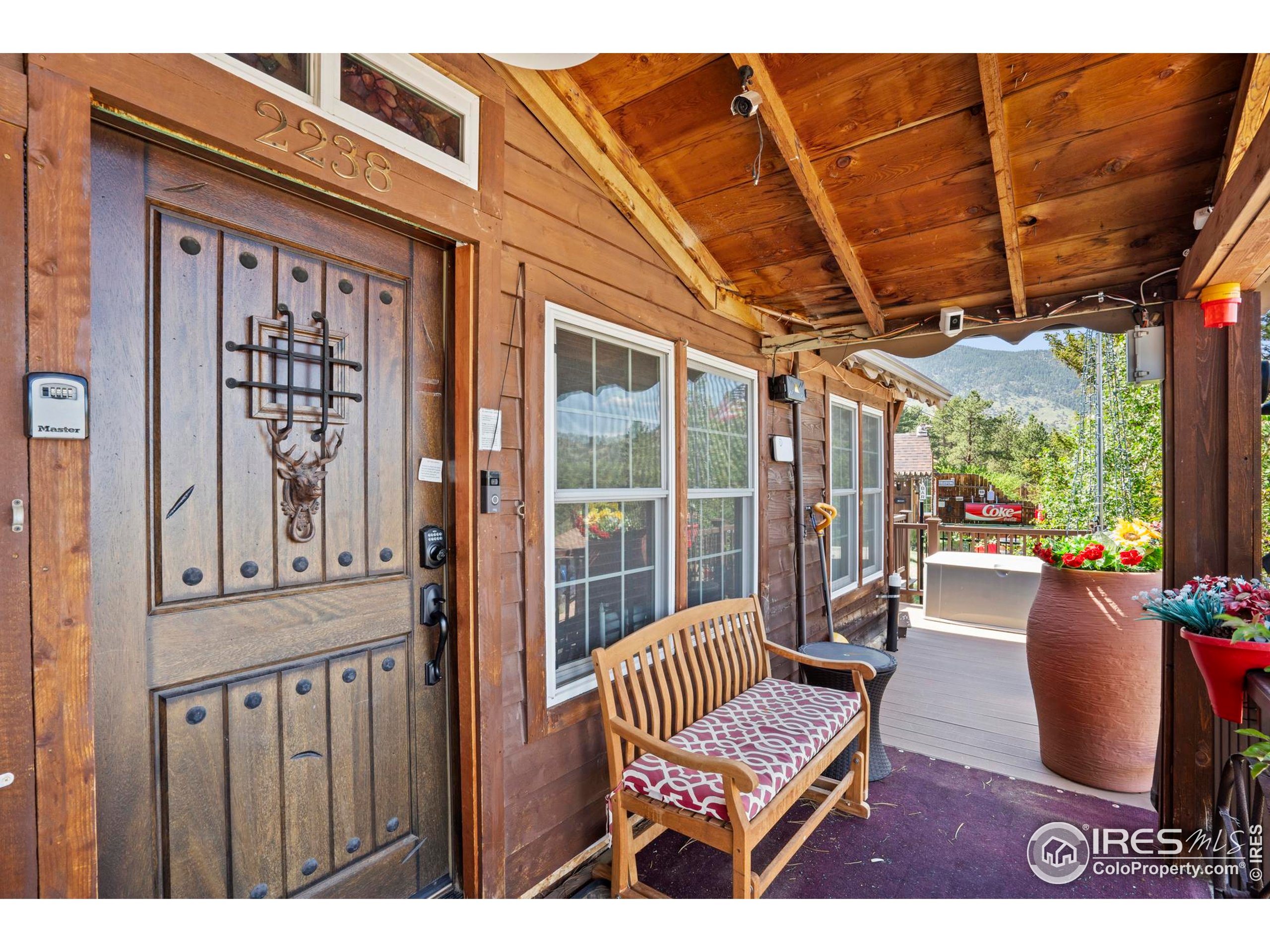 2238 Eagle Cliff Rd