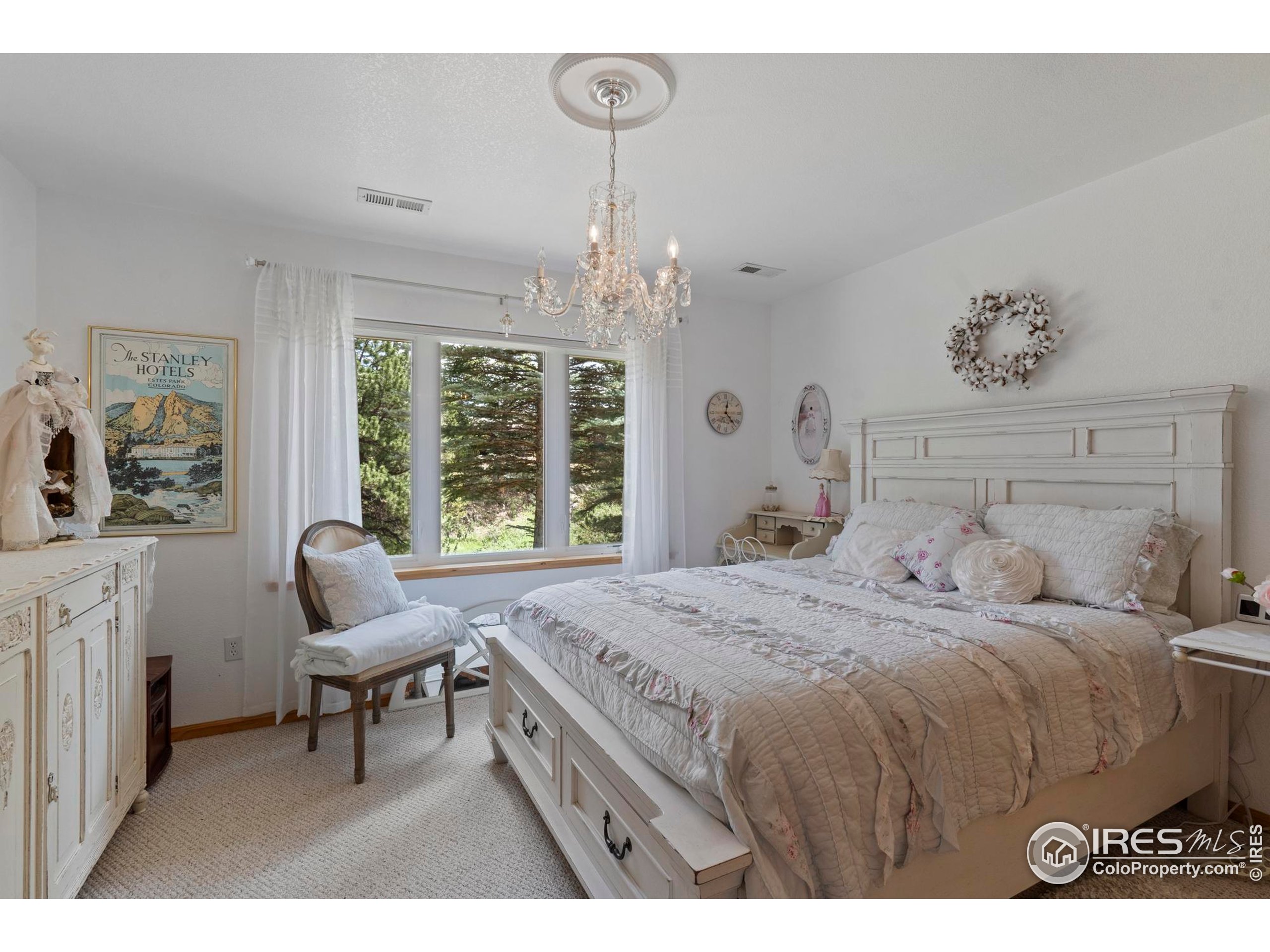 476 MacGregor Ave