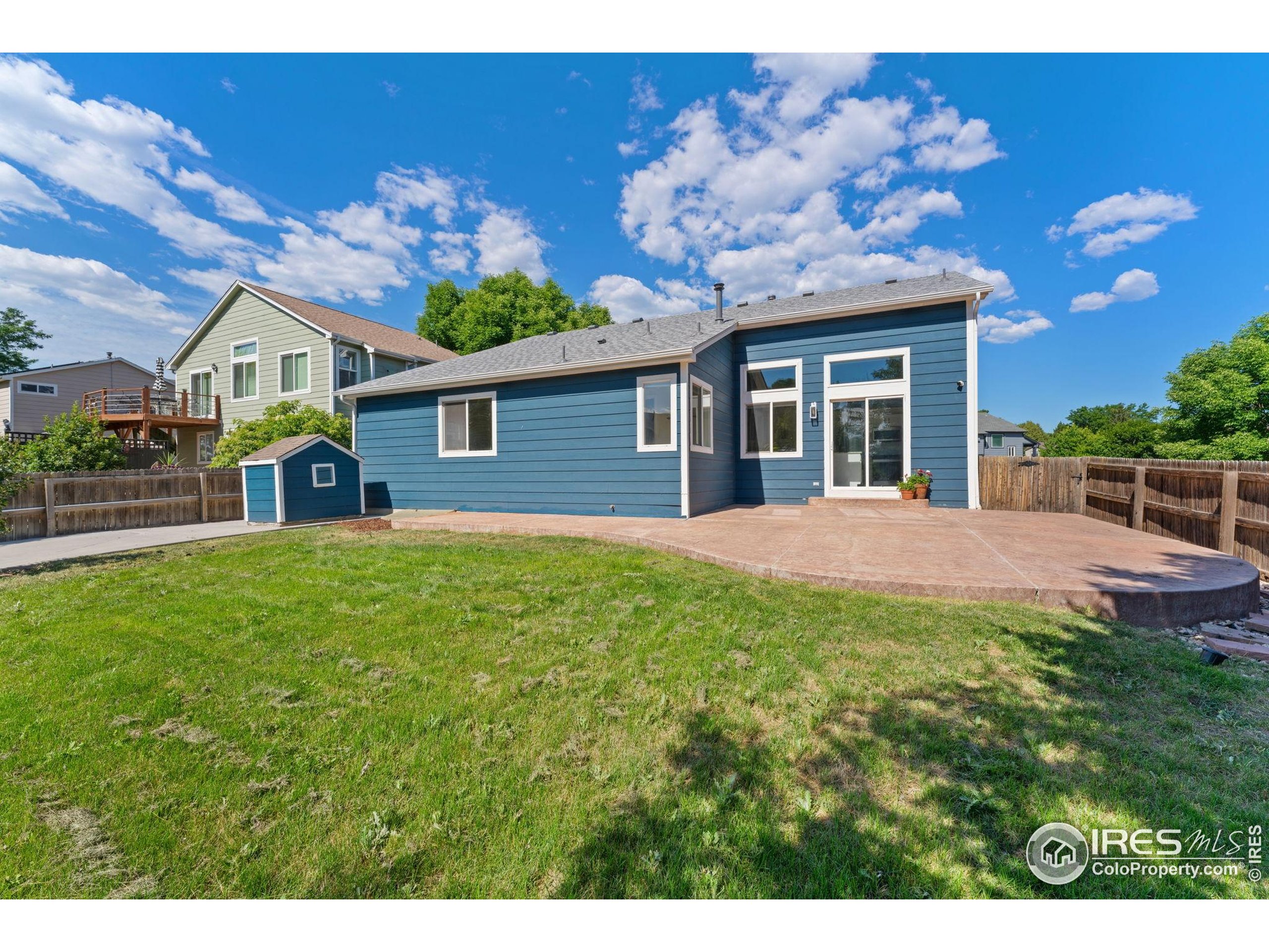 732 Bluegrass Dr
