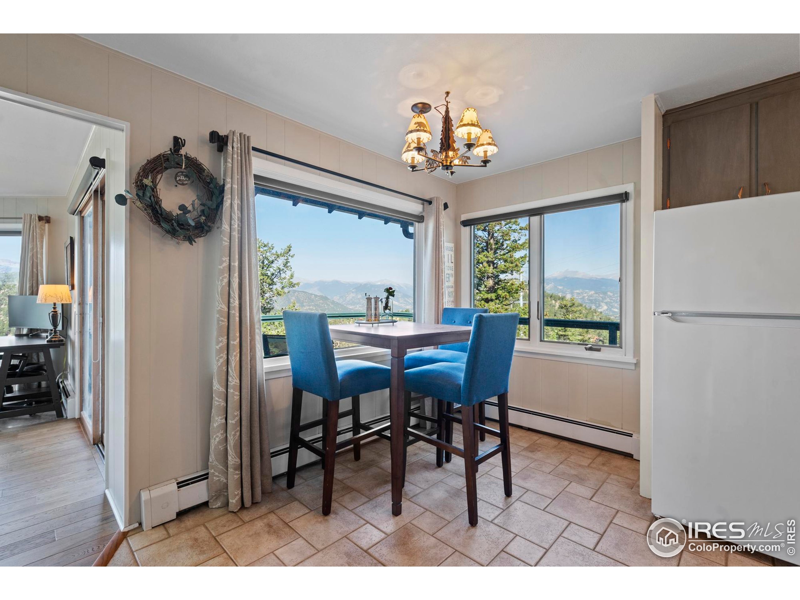 34 Alpine Dr