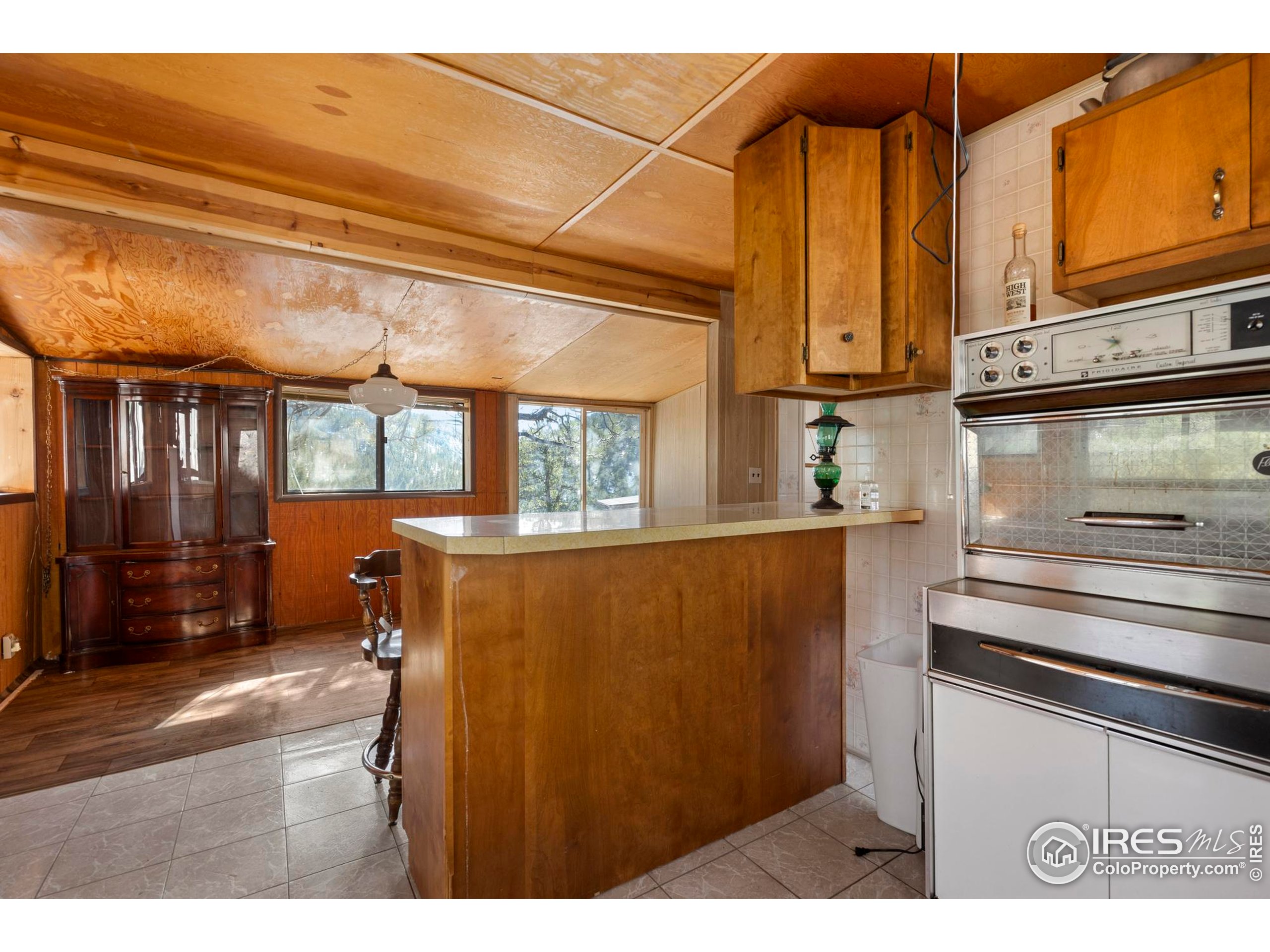224 Loveland Heights Ln