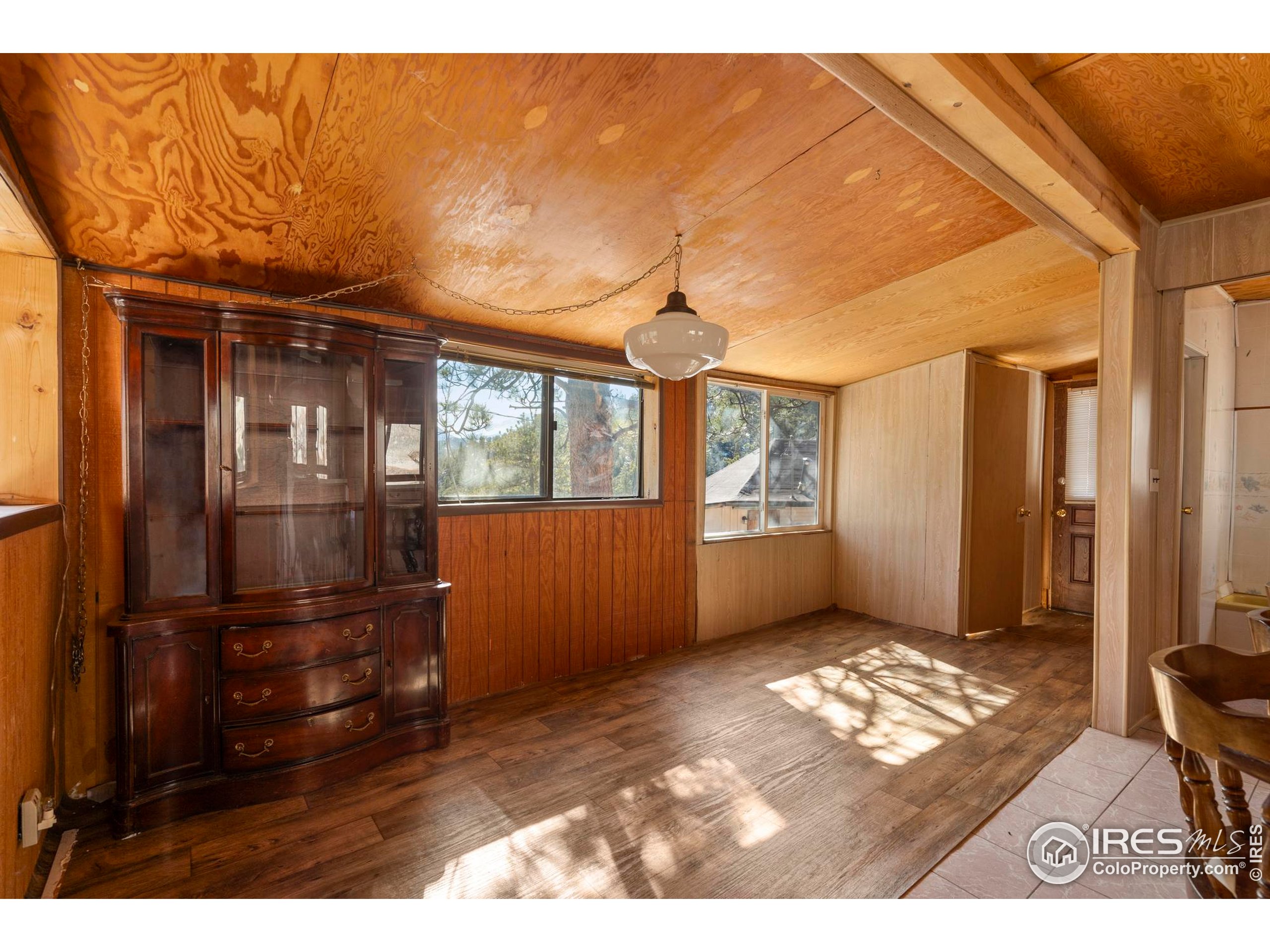 224 Loveland Heights Ln