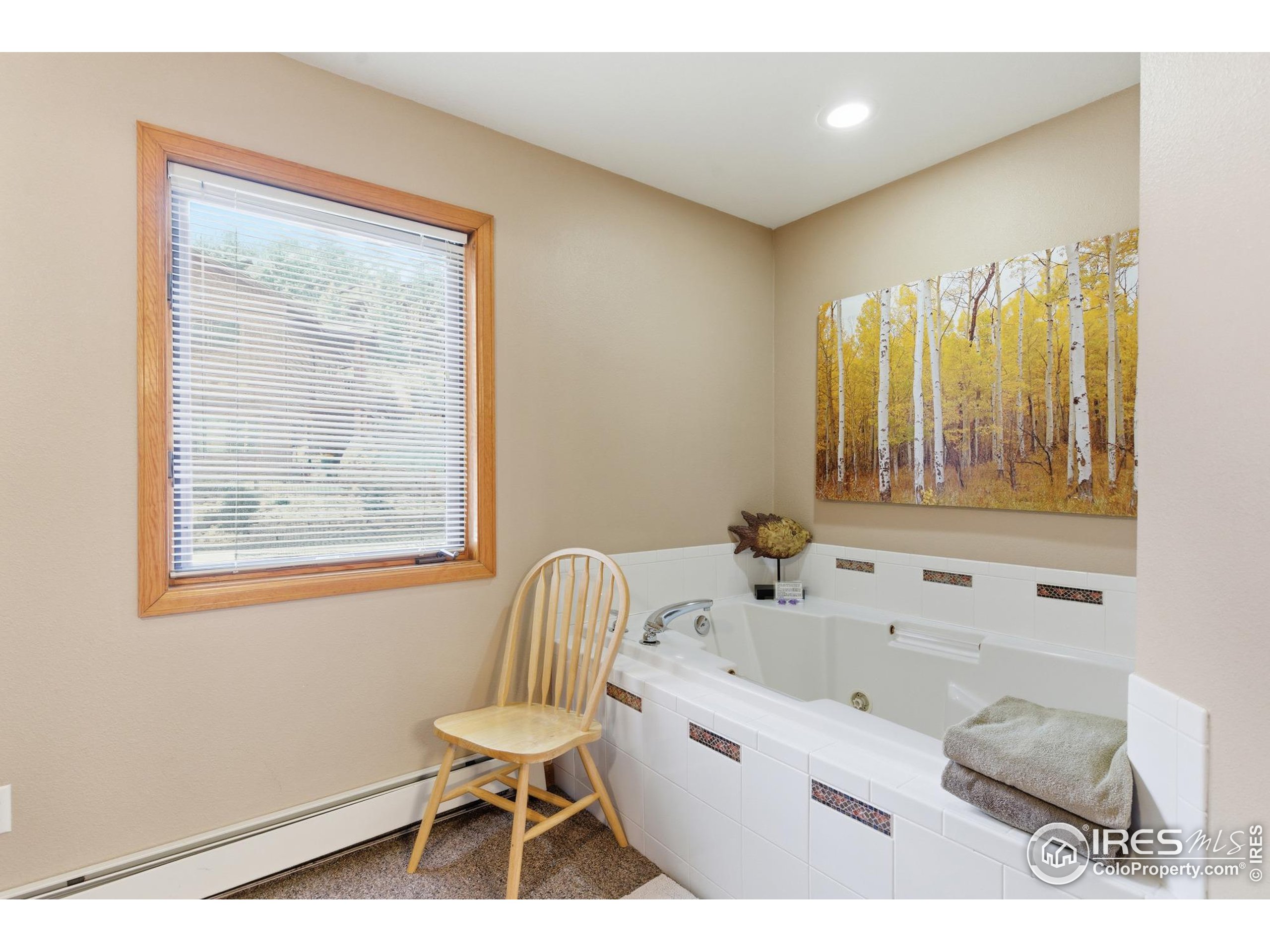 2120 Fall River Rd A2