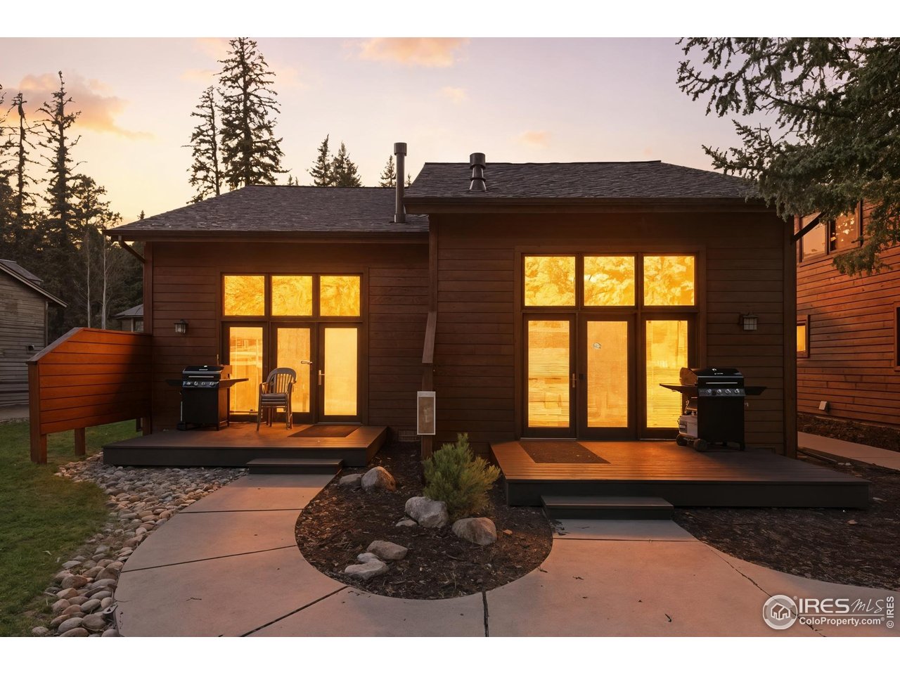 2120 Fall River Rd A2