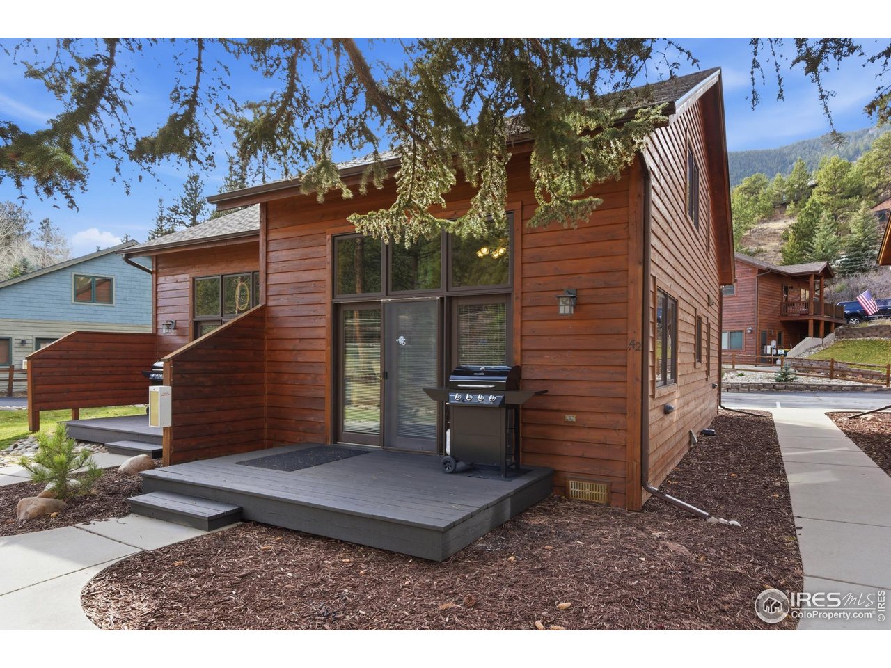 2120 Fall River Rd A2