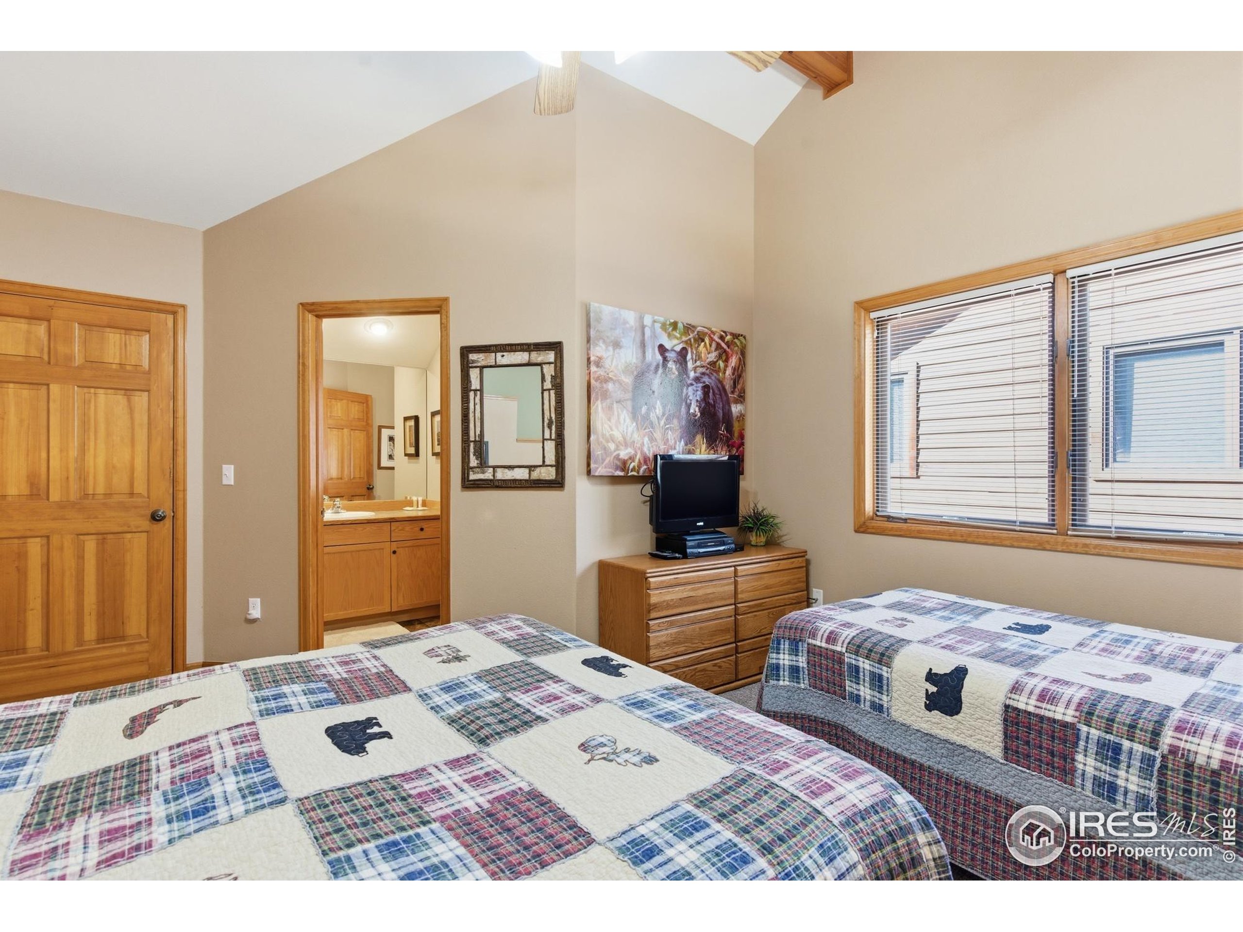 2120 Fall River Rd A2