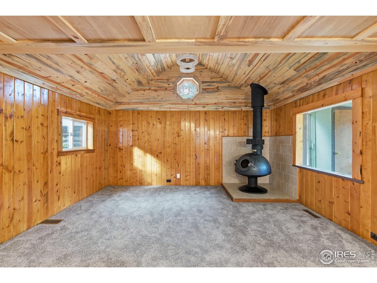 124 Big Pine Ln