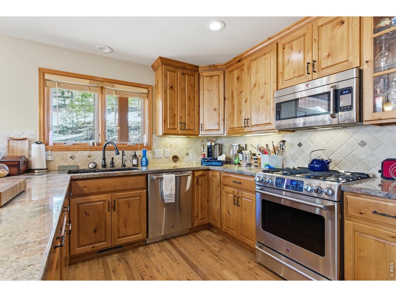 4079 Little Valley Rd