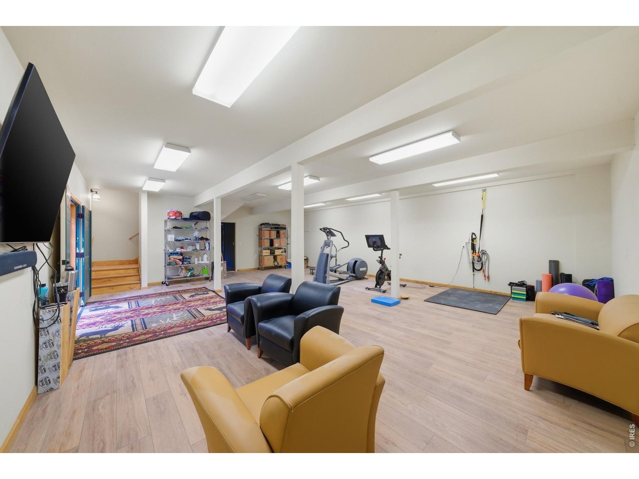 4079 Little Valley Rd