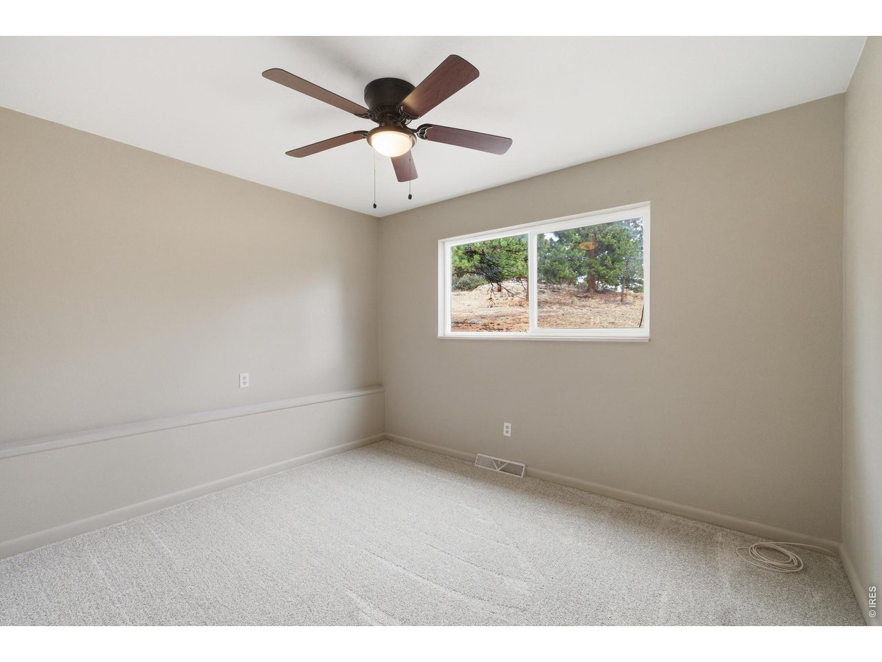 1331 Willow Ln