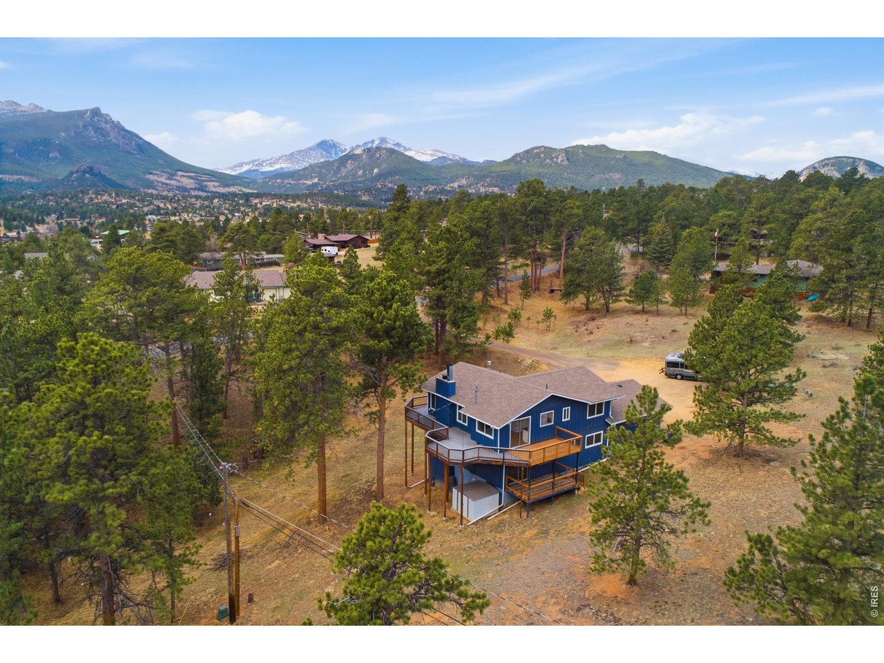 1331 Willow Ln