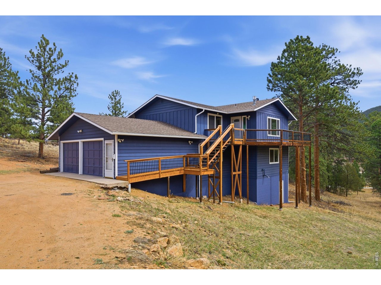 1331 Willow Ln