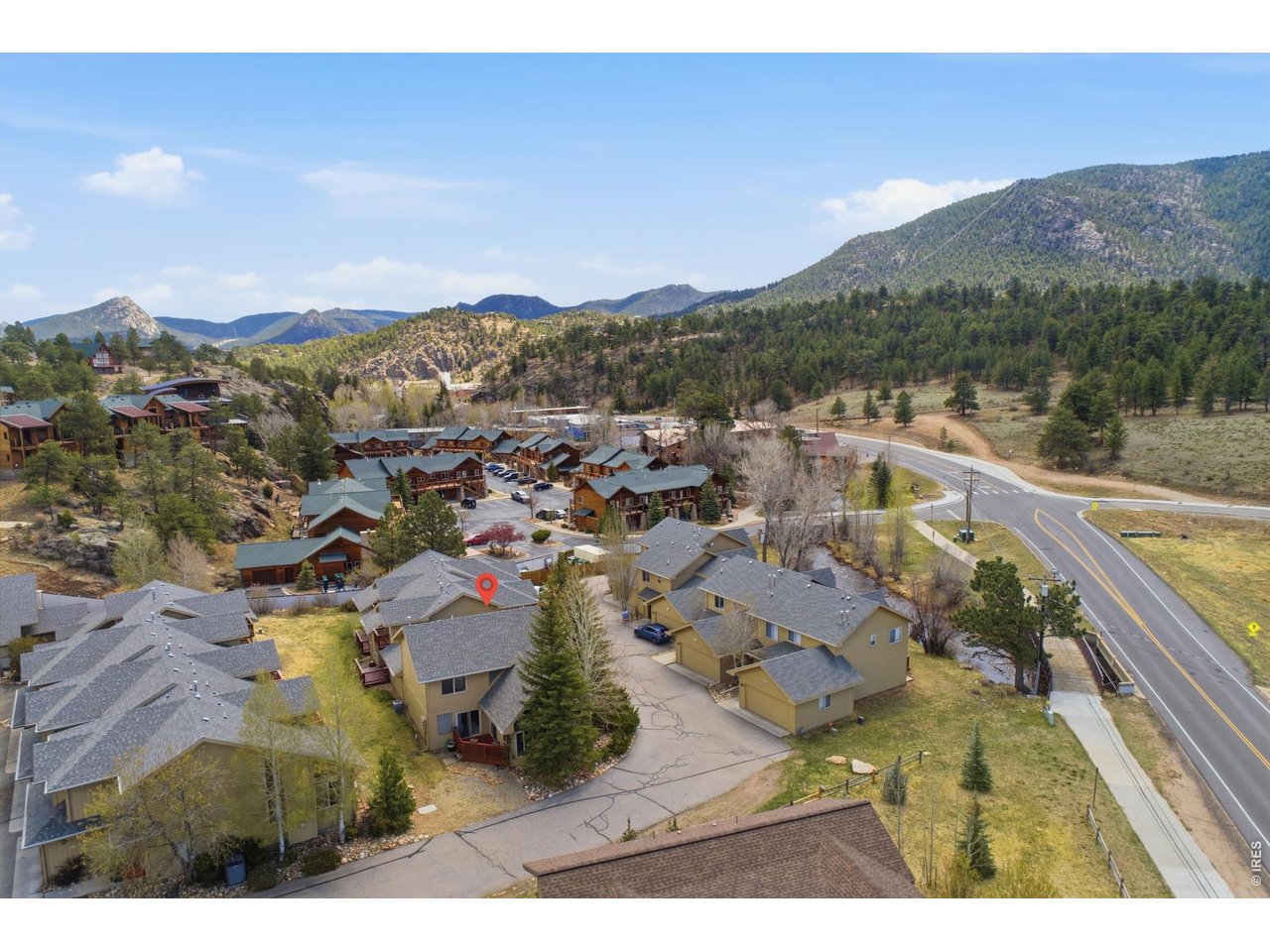 300 Far View Dr 12