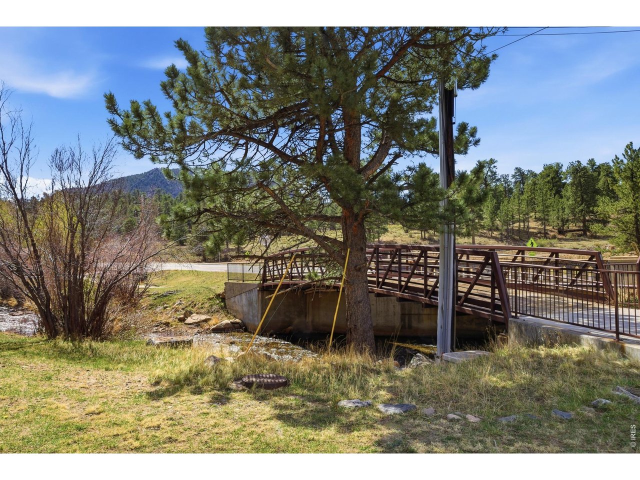 300 Far View Dr 12