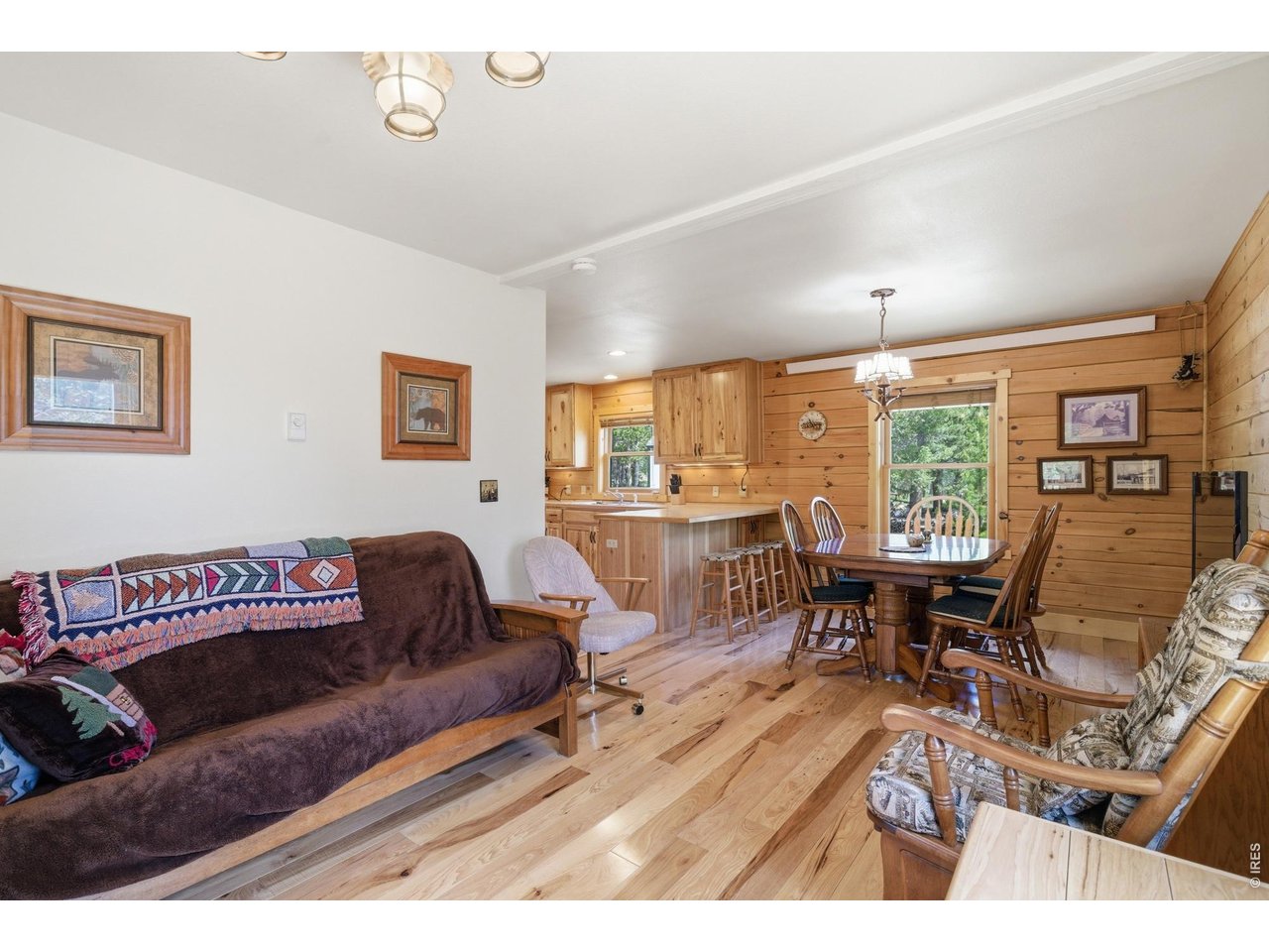 132 Tonkawa Dr