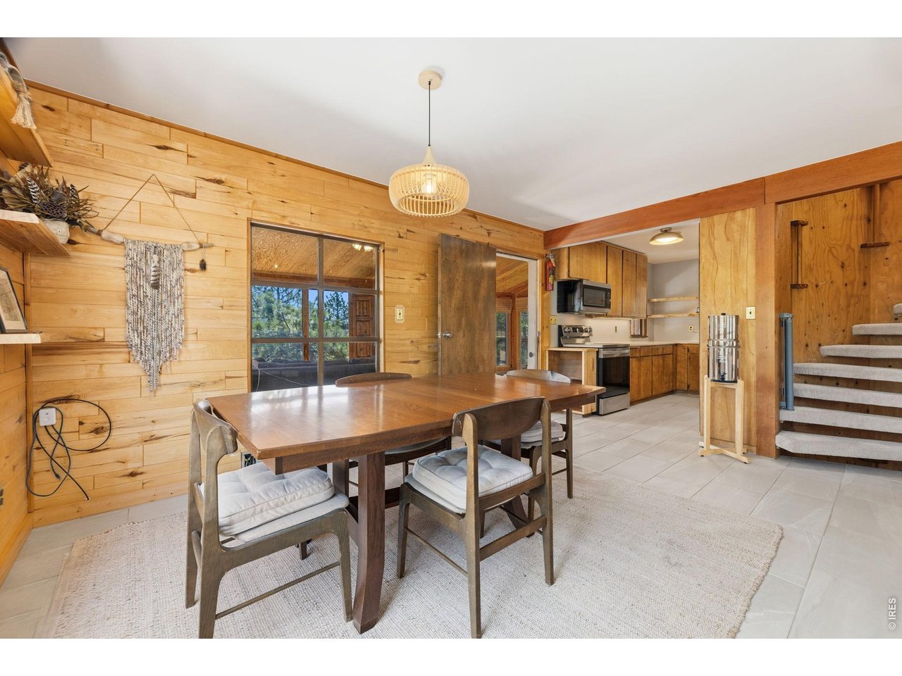 128 Elk Rd