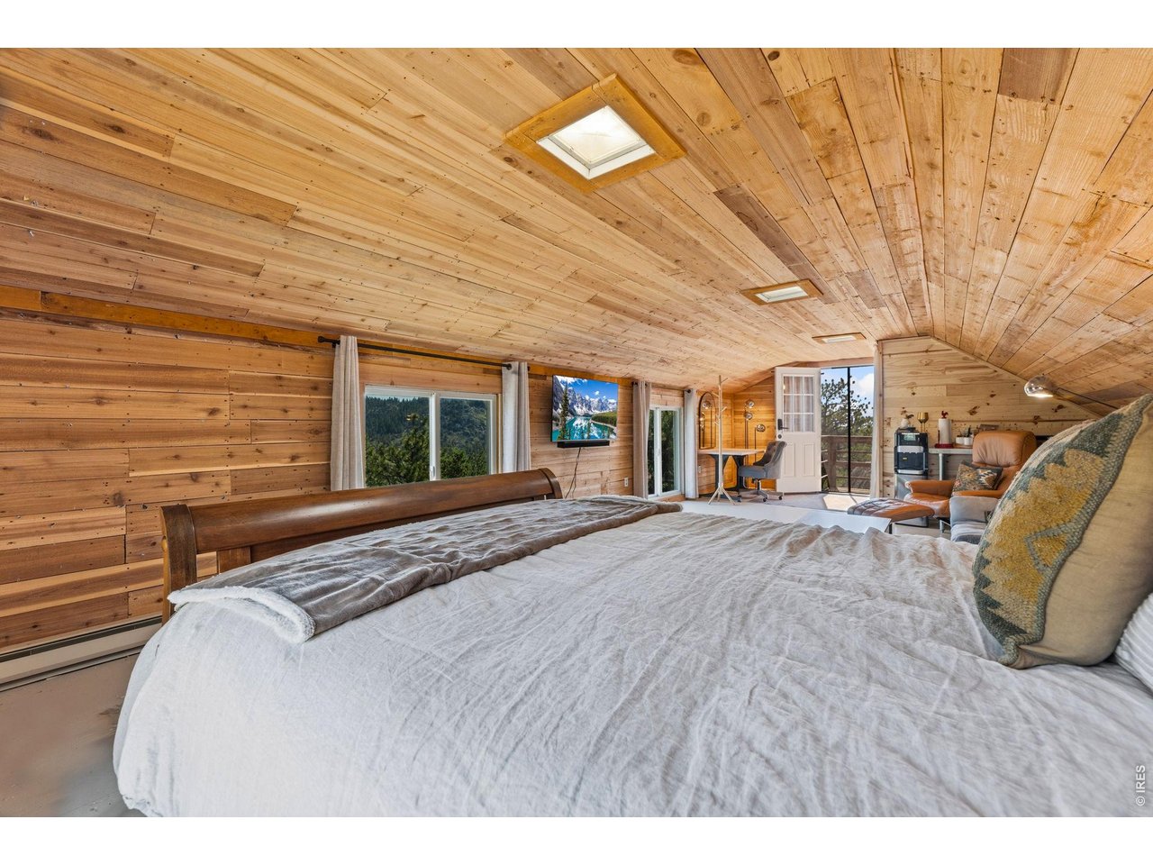 128 Elk Rd