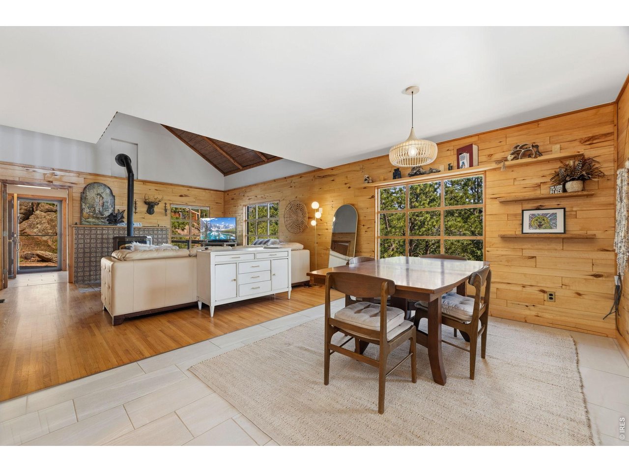 128 Elk Rd