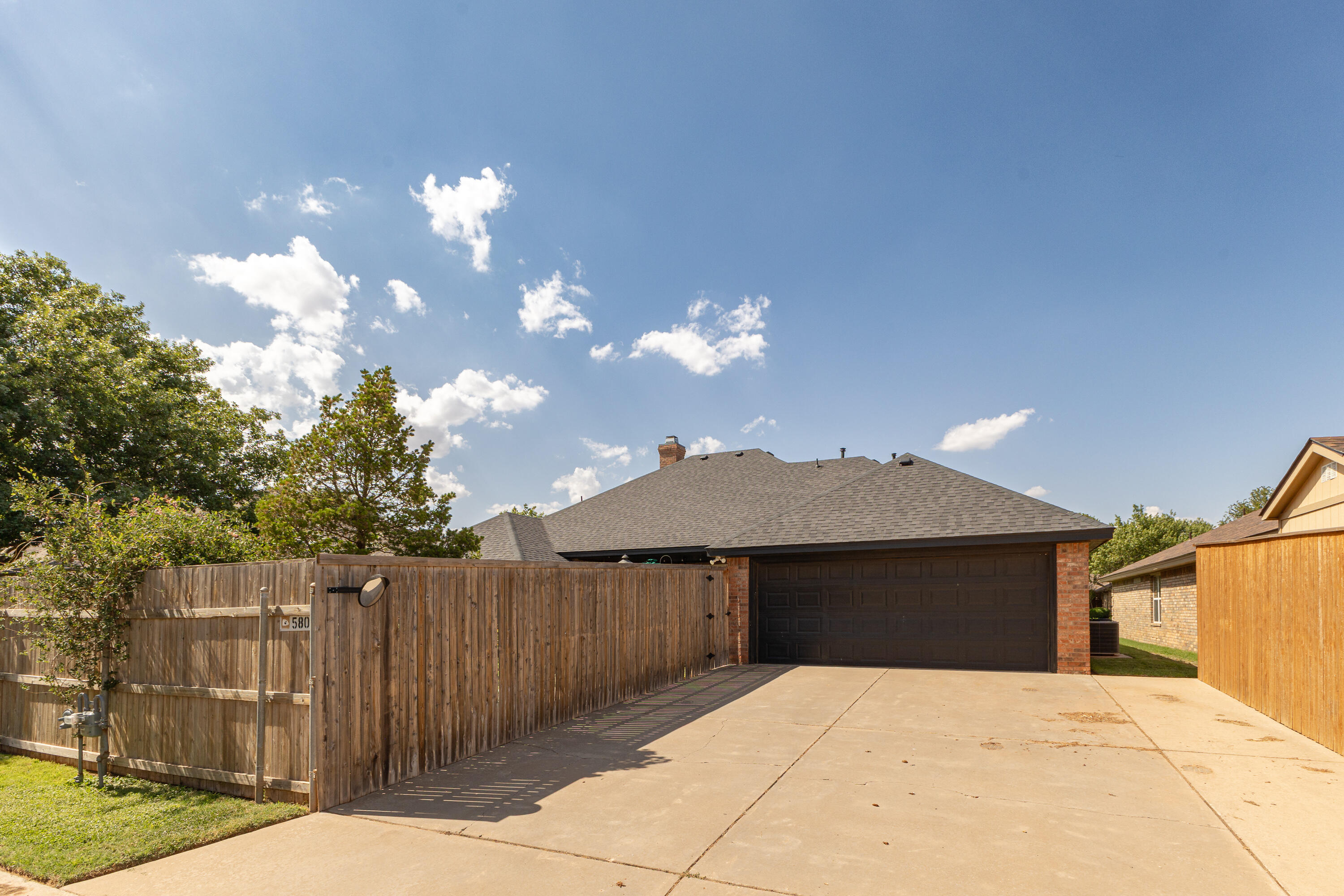 5805 87th Street