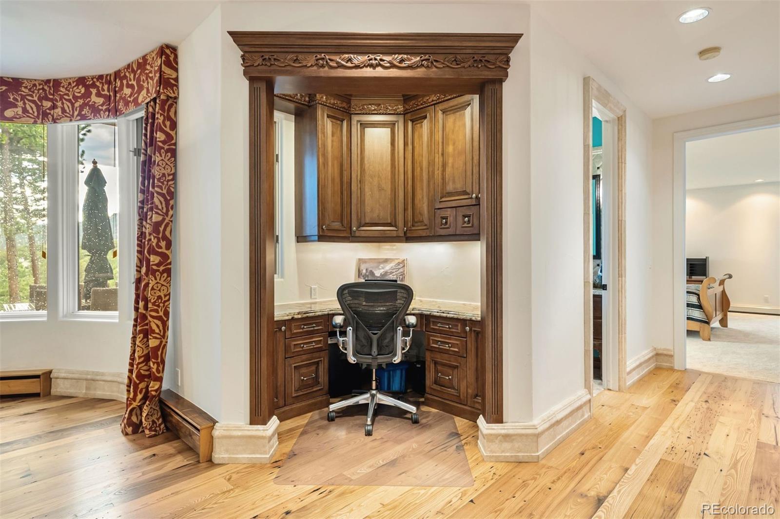 29491 Camelback Lane