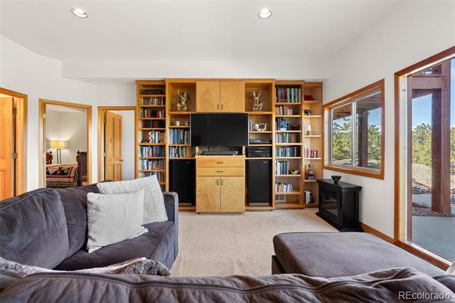 5811 Herzman Drive