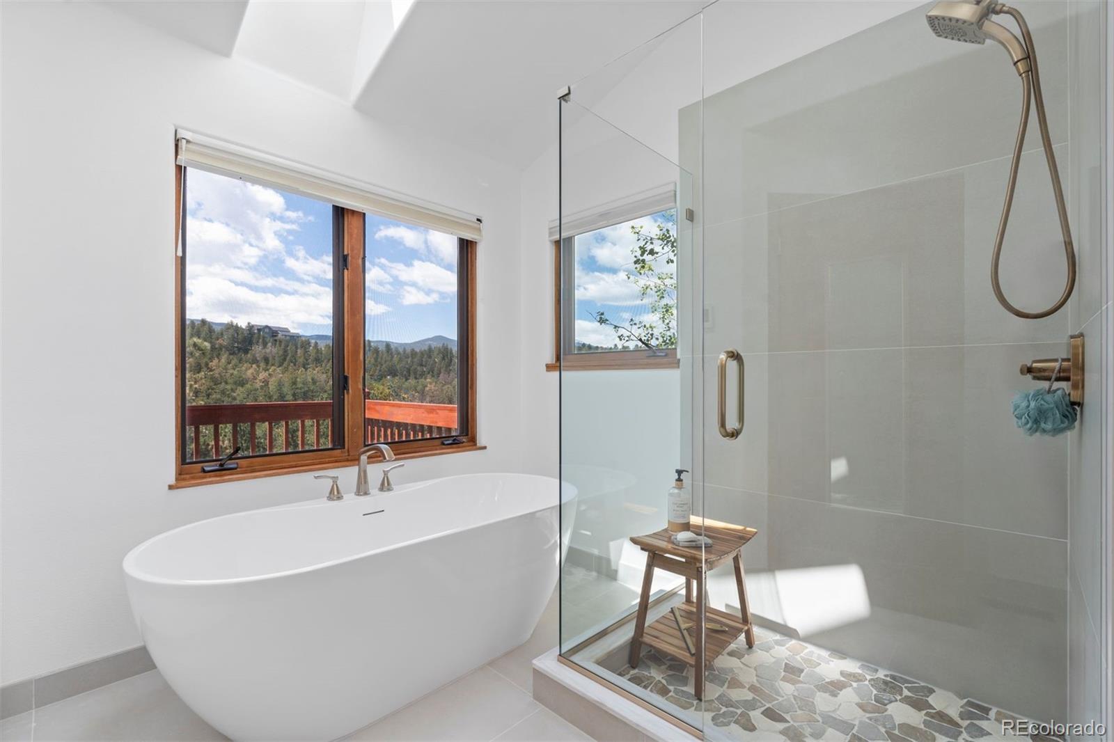 442 Ruby Forest Trail