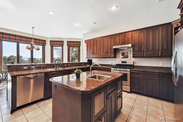 30544 The Golf Club Point