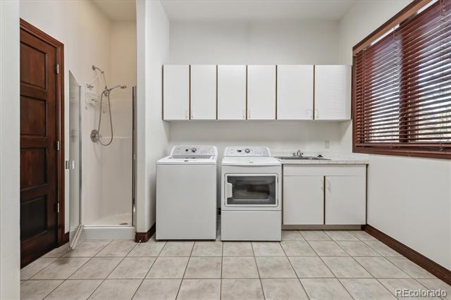 30544 The Golf Club Point