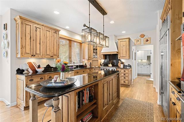 1443 Belford Court